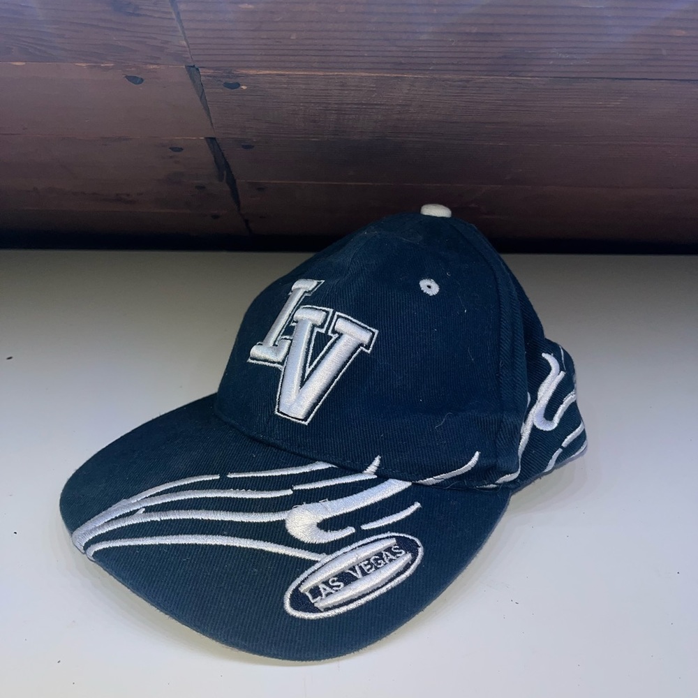 LV blue cap